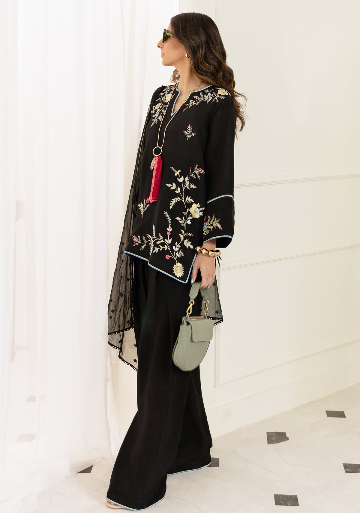 Soha Black