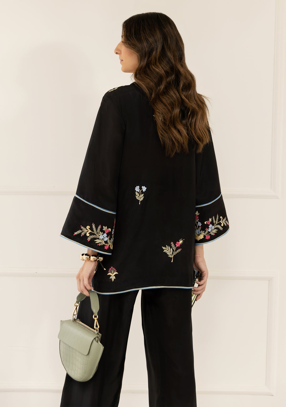 Soha Black
