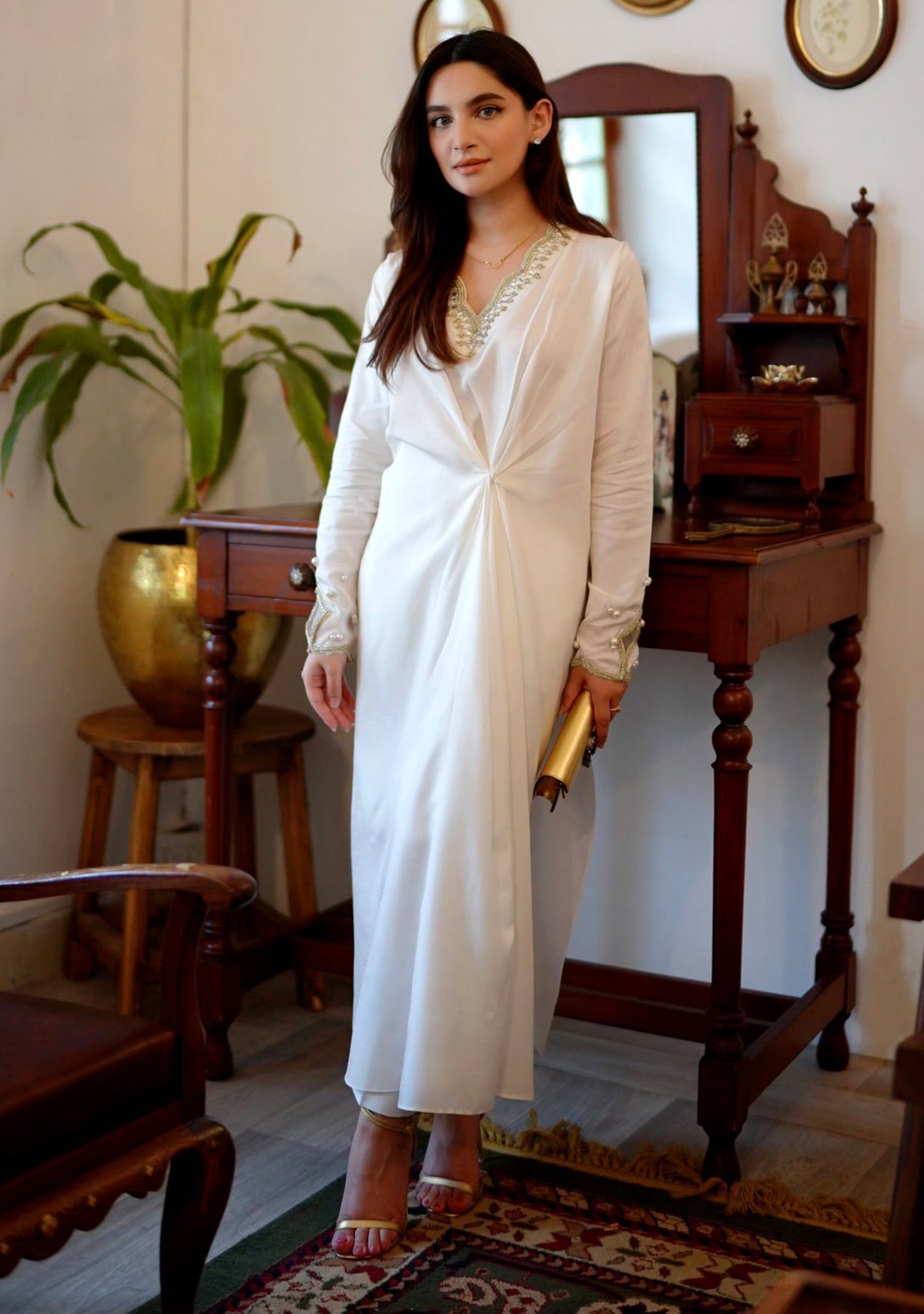 Miral White