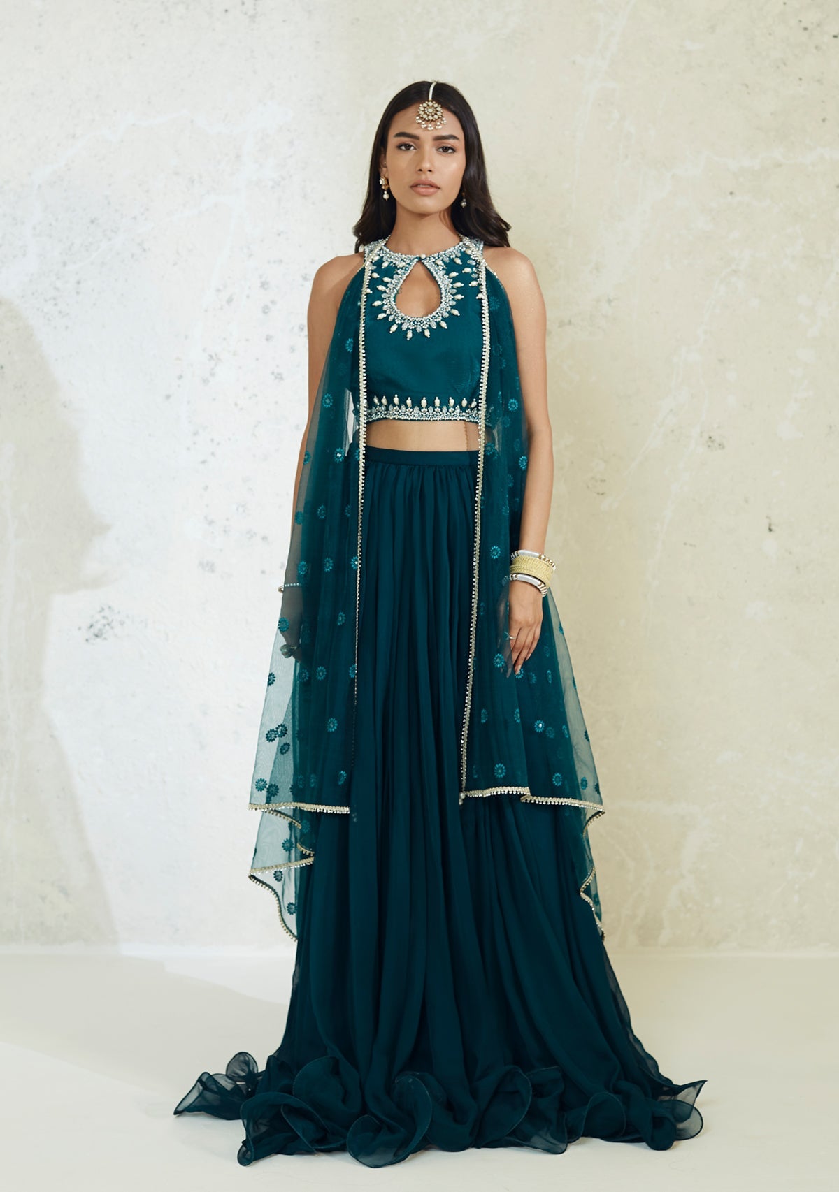 Sarina Teal